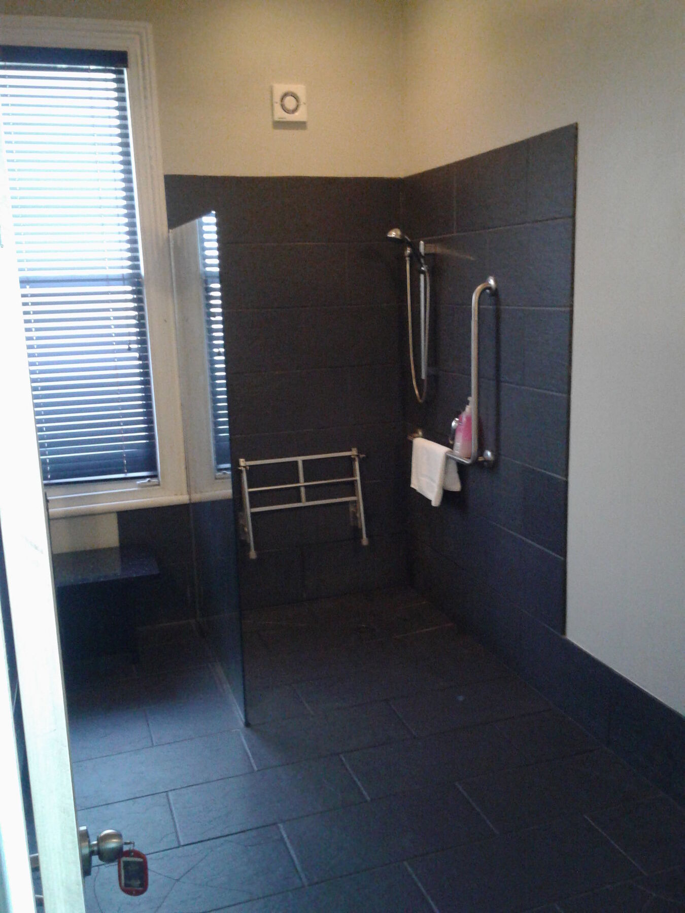 Shooters Saloon Hotel & Cabins Auckland Exterior foto